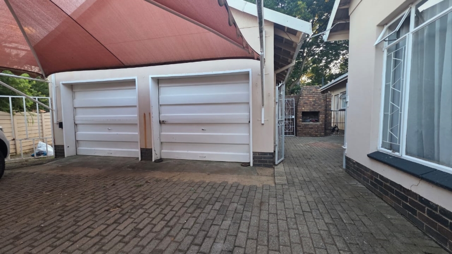 3 Bedroom Property for Sale in Flamwood North West